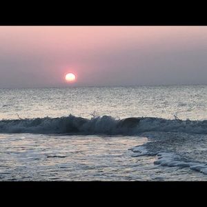 Meet your Posher, Lora